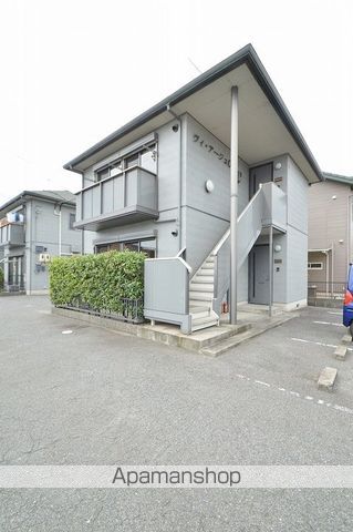ヴィ・アージュ C棟の外観写真