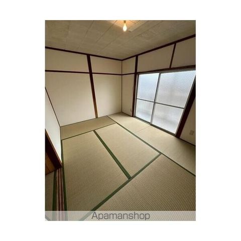 RHYTHM八尾の内装写真