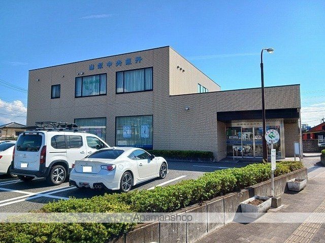 クレストールCの周辺写真