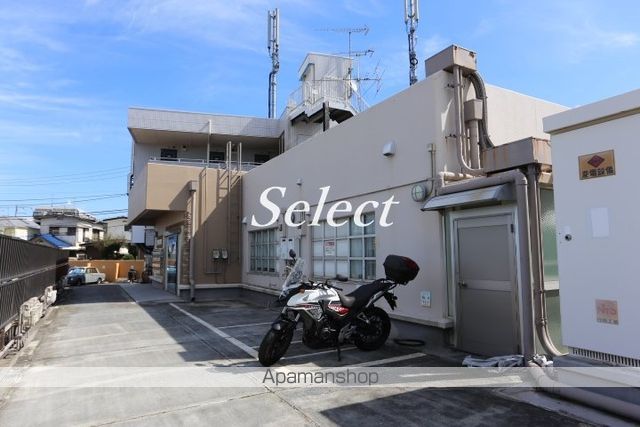グリーンピア富岡II号棟の外観写真