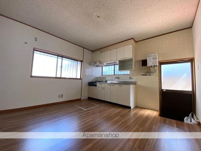 高徳線 昭和町駅 徒歩10分 2階建 築45年の内装写真