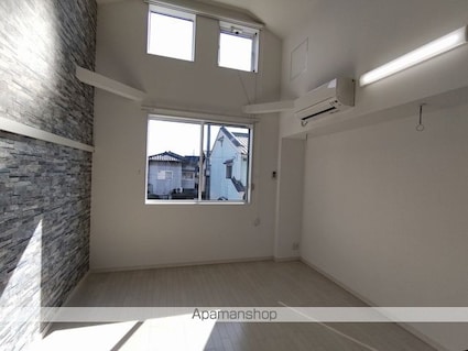 グランドソレイユ元町[1R/48.63m2]のリビング・居間