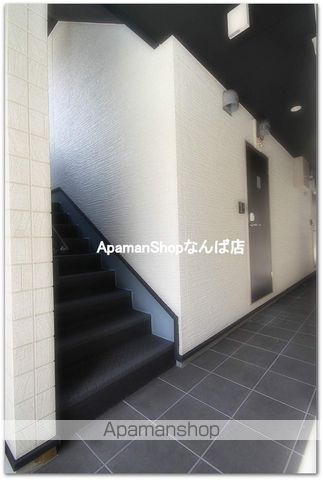 シャトー住之江の玄関写真