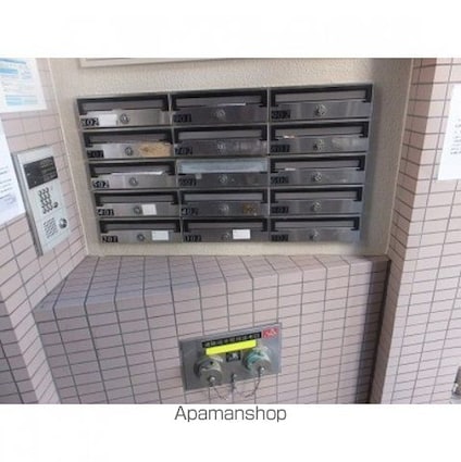 東京都世田谷区駒沢４丁目[1K/27.66m2]の内装2