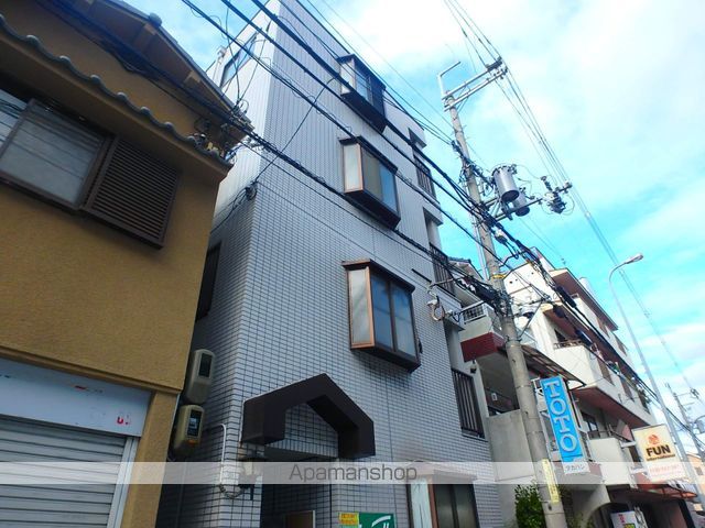 ツインイーストの外観写真