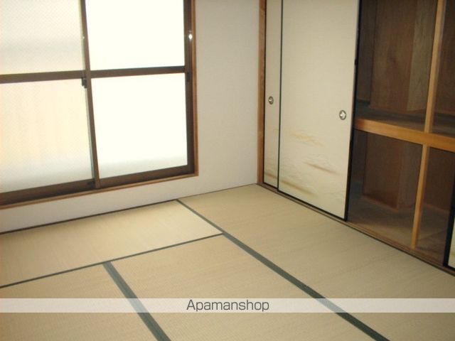アーク玉津橋の内装写真