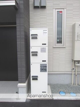 ベラ・ルーチェ[1LDK/32.61m2]のエントランス