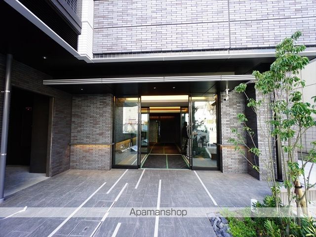 LUXENA KAMIMAEZUの玄関写真