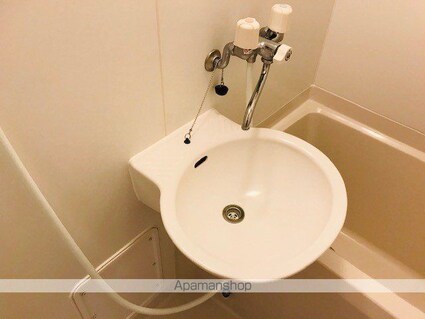 レオパレス鶴ハイツ[1K/20.28m2]の洗面所