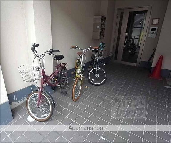 PRIME COUTO 二条城南の玄関写真