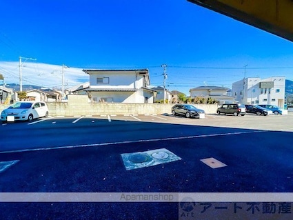 ＫＳＳマンション[1DK/30m2]の駐車場