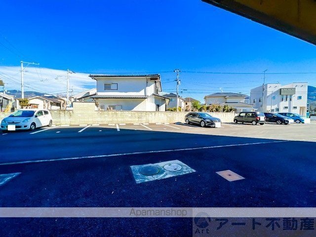 ＫＳＳマンション[1DK/30m2]の駐車場
