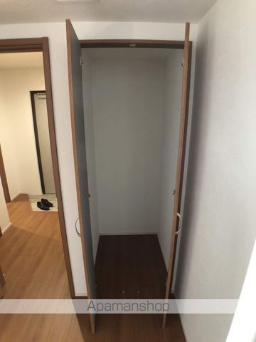 タウンハウス山鼻の内装写真