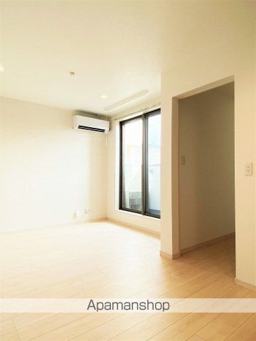 GRANDTIC ARKIIの内装写真