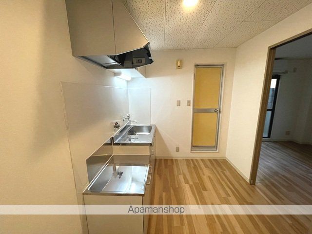 ジュネス菱屋西の内装写真