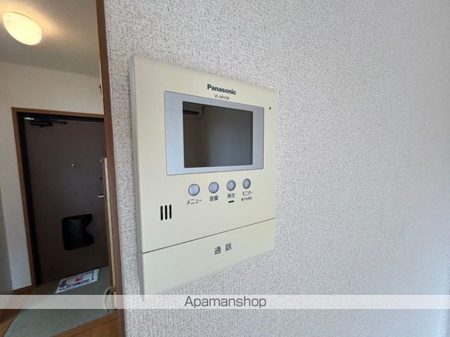 シャトル文庫の内装写真