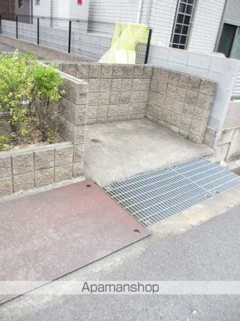 和歌山県和歌山市田尻[1K/24.84m2]の共用部2