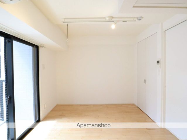 コンフォート新栄の内装写真