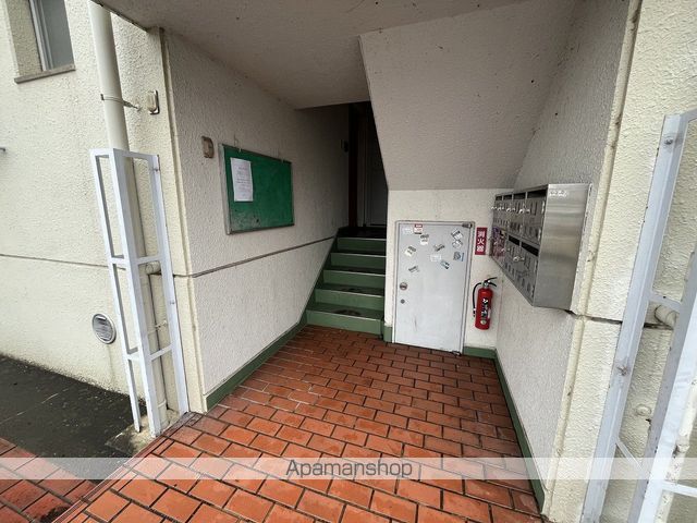 浅野ことぶきマンションの玄関写真