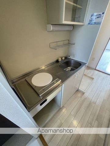 ヴァンセーヌ今村 B棟の内装写真