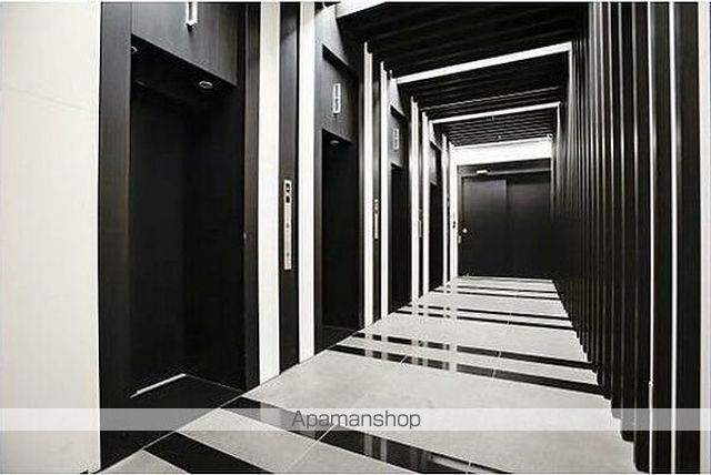 リガーレ日本橋人形町の玄関写真