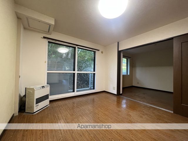 ショパンシャトー山の手の内装写真