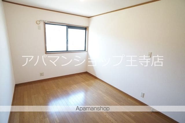 シャルマン二番館 A棟の内装写真