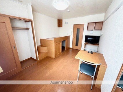 レオパレスＮａｍｉｙａｎａｇｉ[1K/23.74m2]のリビング・居間1