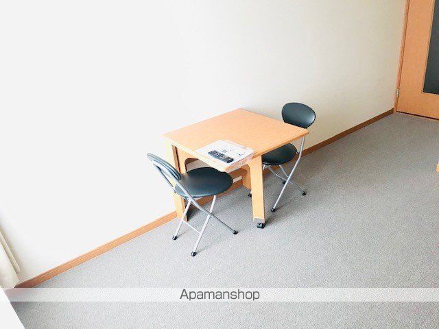 レオパレスフロンティアの内装写真