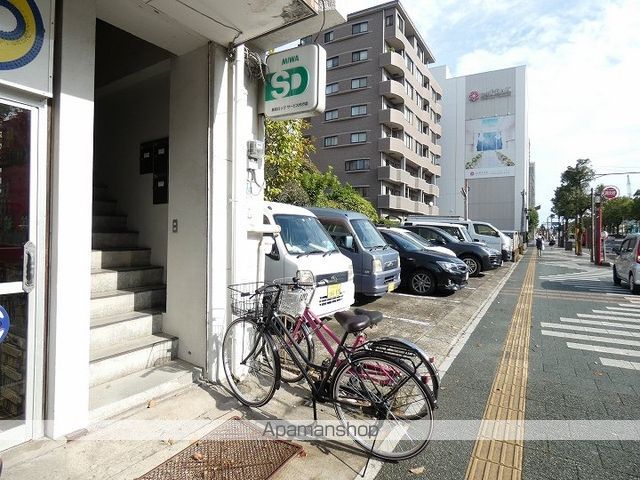 大坪ビルの外観写真
