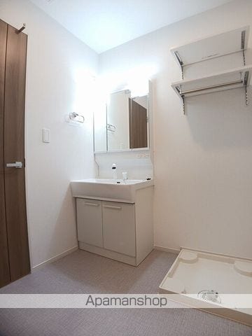 クレメント岩出Cの内装写真