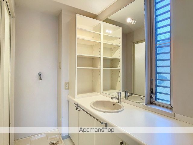 Yomoda Apartmentの内装写真