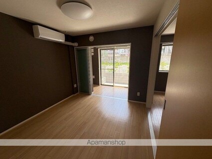 コーポ椛（モミジ）[1LDK/42.97m2]のリビング・居間