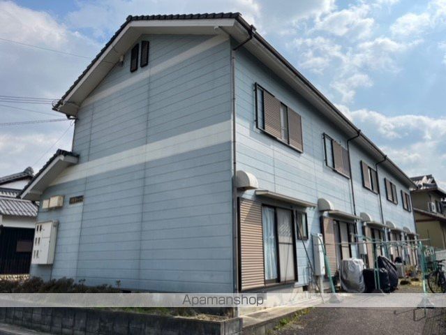 TAKAIハイツの外観写真