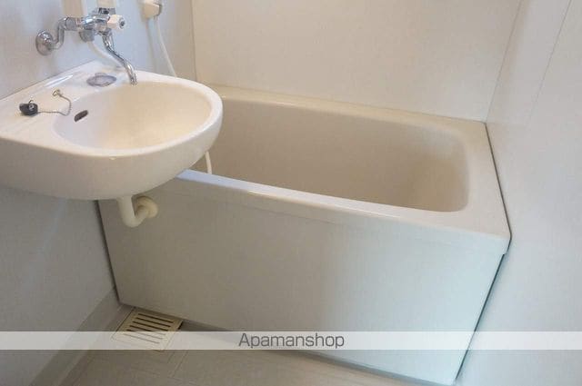 アイランド岡町の内装写真