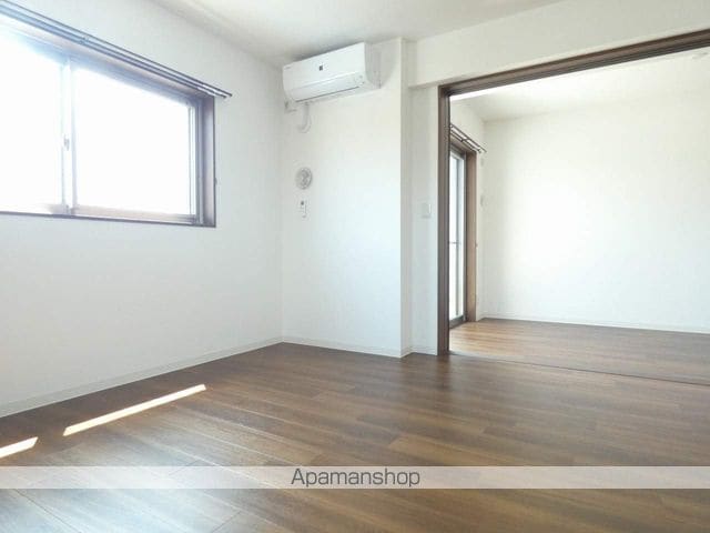 AVENIRの内装写真