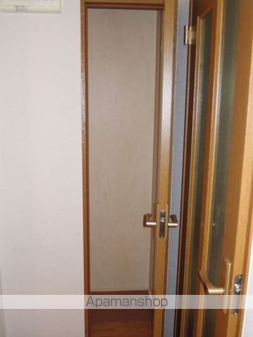 リヴェール 弐番館の内装写真