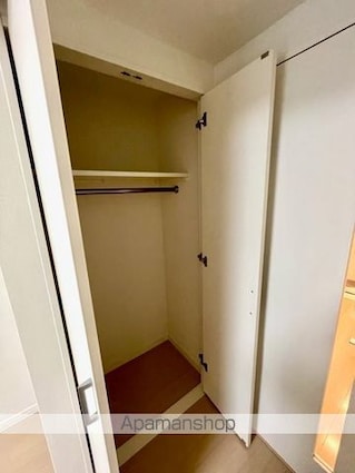 東京都世田谷区用賀２丁目[1K/25.06m2]の収納