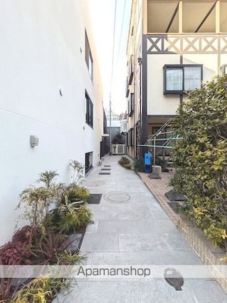 東京都中野区本町６丁目[1LDK/41.43m2]のエントランス