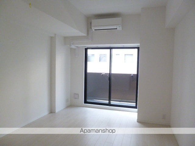 S-RESIDENCE神戸磯上通の内装写真