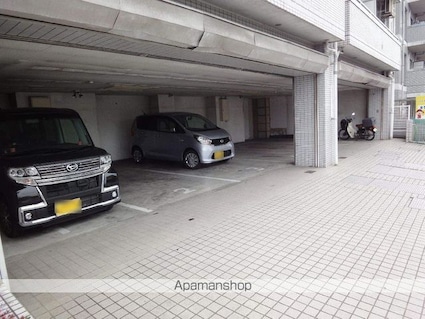 ジョイフル東野[1K/24.8m2]の駐車場2