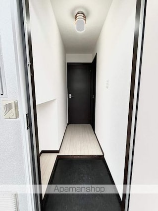 滋賀県大津市大萱５丁目[1LDK/37m2]の玄関