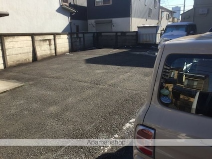 ハイツクラール[1K/30m2]の駐車場