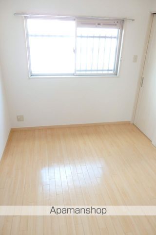 シーズンスの内装写真