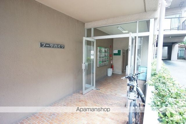 MISTRAL千里丘の玄関写真