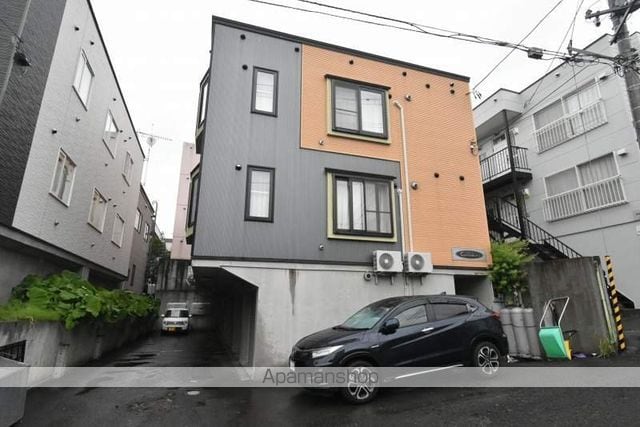 CYMBIDIUMの外観写真