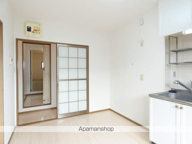 磐田市 2階建 築30年の内装写真