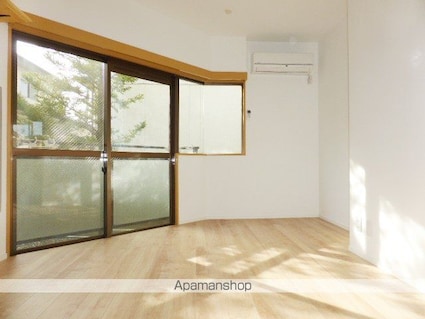 メゾン七瀬[1LDK/31.51m2]のリビング・居間