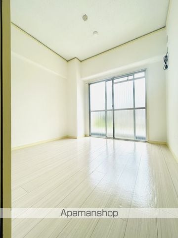 ホワイトハイツの内装写真