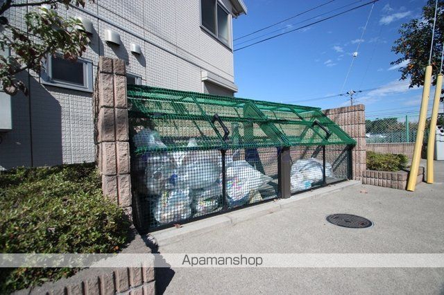 メイプル ブランシェ IIIの玄関写真